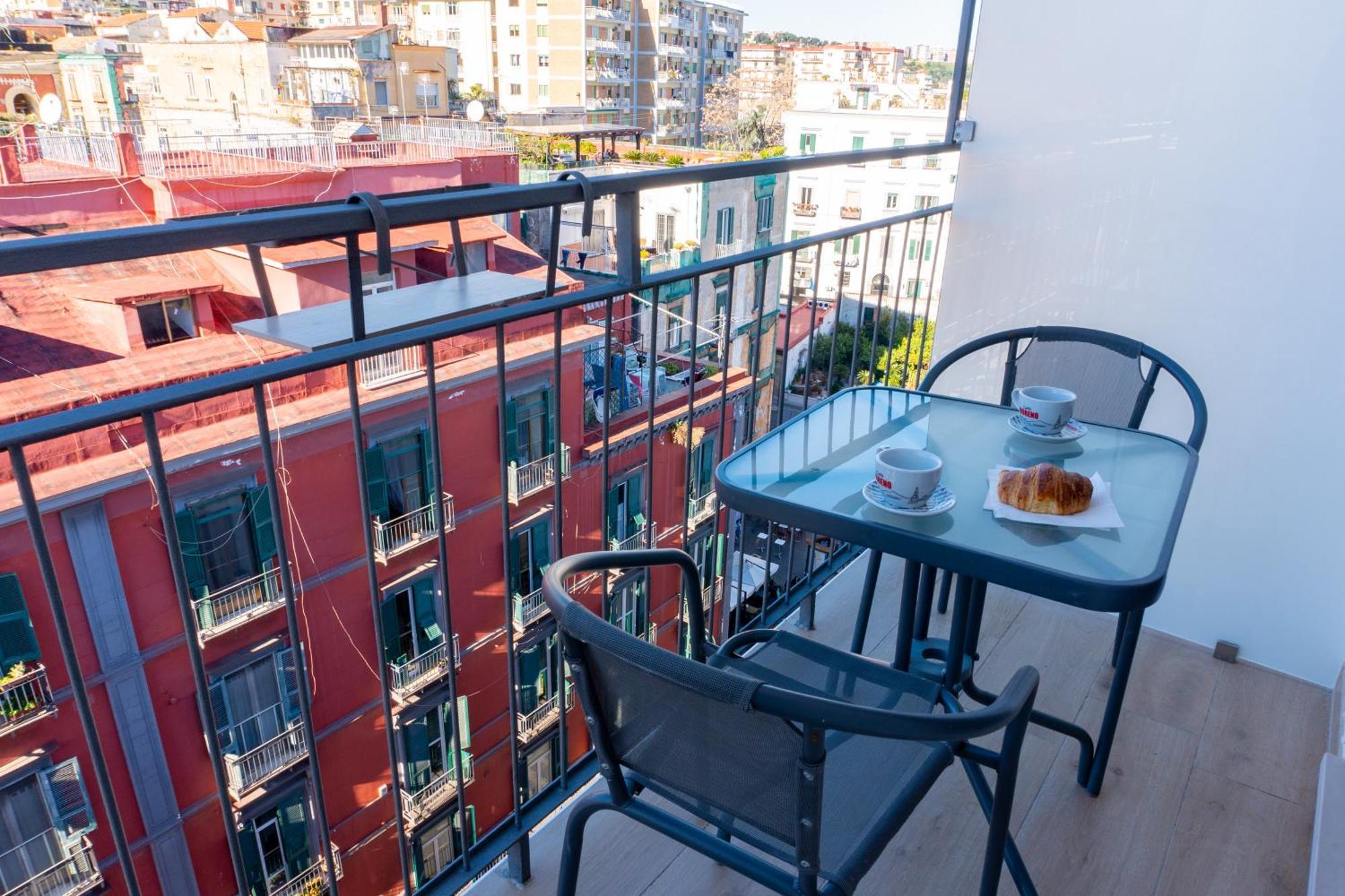 Na Bella Vista Rooftop-B&B Napoli Bagian luar foto