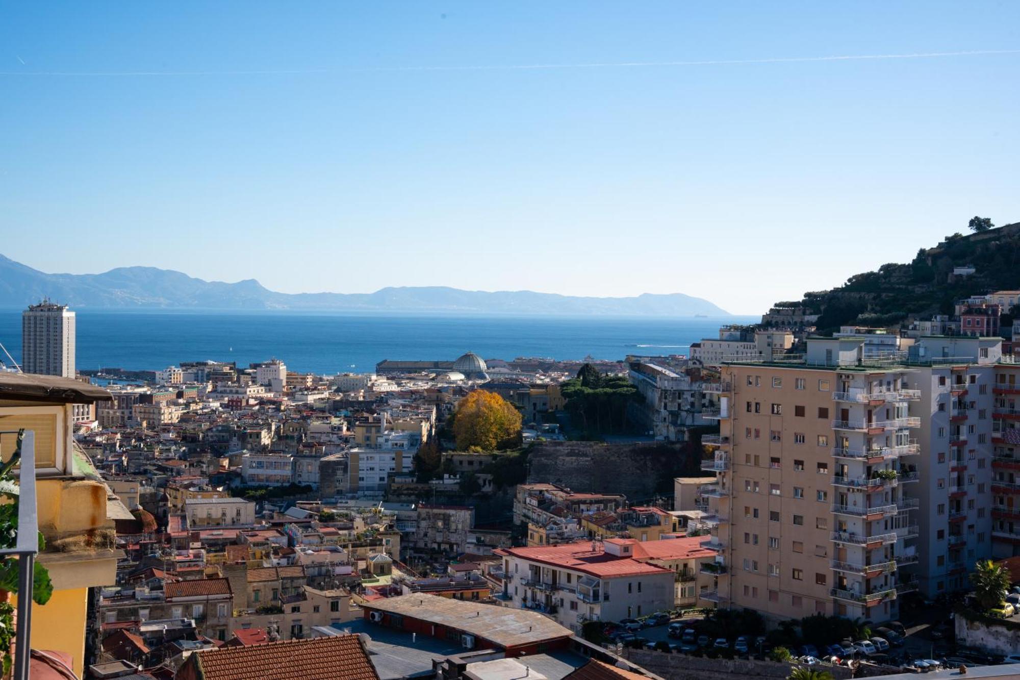 Na Bella Vista Rooftop-B&B Napoli Bagian luar foto